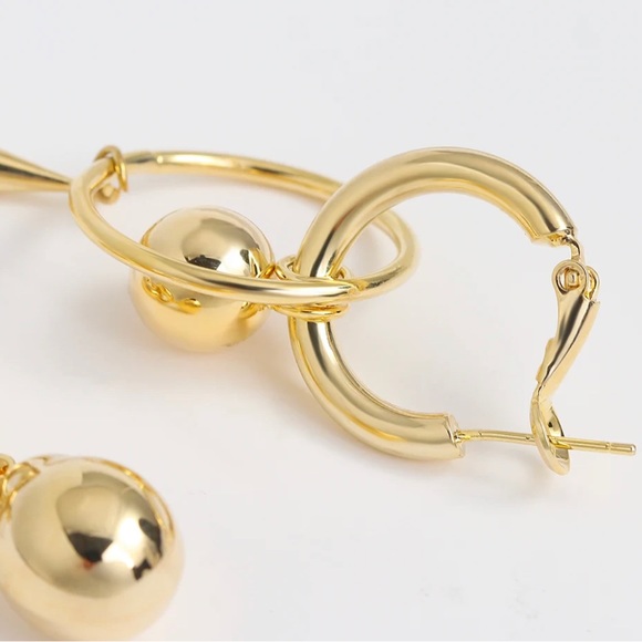 Gold Plated Mismatched Metal Ball Dangle Drop Earrings - Picture 3 of 10